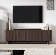 TV-Unterschrank | Farbe: Walnuss Lincoln | 3 Kipptüren | 3 Fächer | 180 x 40 x 54 cm | Push-to-open Funktion | TV-Möbel | Lamellen Design | auf Beinen oder hängend | für Wohnzimmer