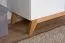 TV - Unterschrank Panduros 05, Farbe: Kiefer Weiß / Eiche Braun - Abmessungen: 56 x 135 x 40 cm (H x B x T)