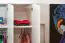 Großer Kleiderschrank | 6 Drehtüren | 4 Schubladen | 8 Fächer | mit 4 Kleiderstangen | 277 cm breit | Farbe: Weiß Abbildung