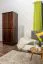 Schmaler Kleiderschrank | 2 Drehtüren | 4 Fächer | mit Kleiderstange | 80 cm breit | Massivholz | Farbe: Nuss Abbildung
