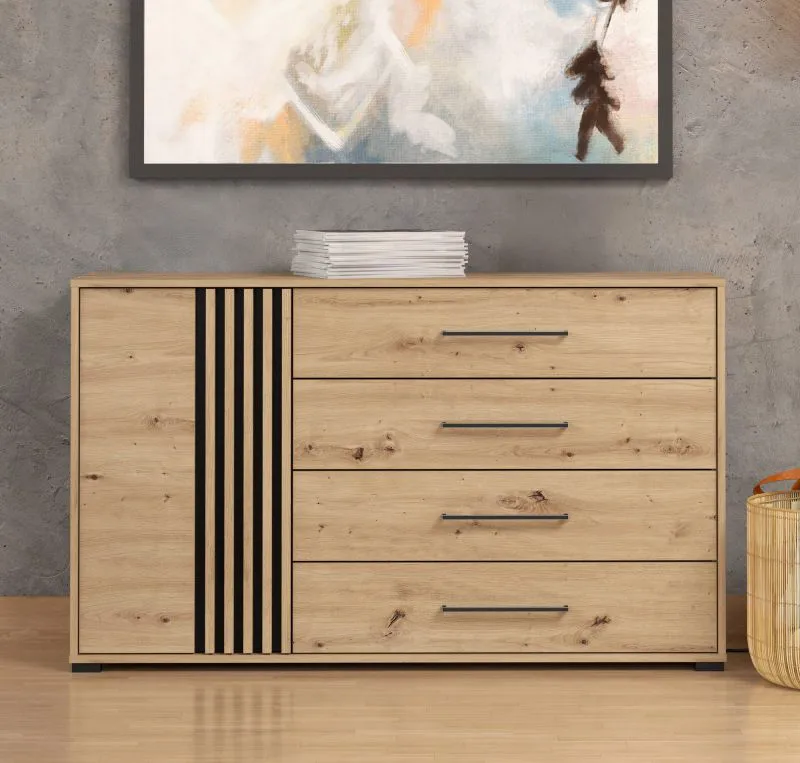 Kommode / Sideboard mit einer Tür Indika 17, Farbe: Eiche Artisan / Schwarz, vier Schubladen, ABS-Kantenschutz, zwei Fächer, Maße: 82 x 138 x 40 cm